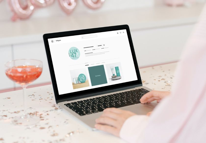 Keep Social Media Graphics Simple and Scannable