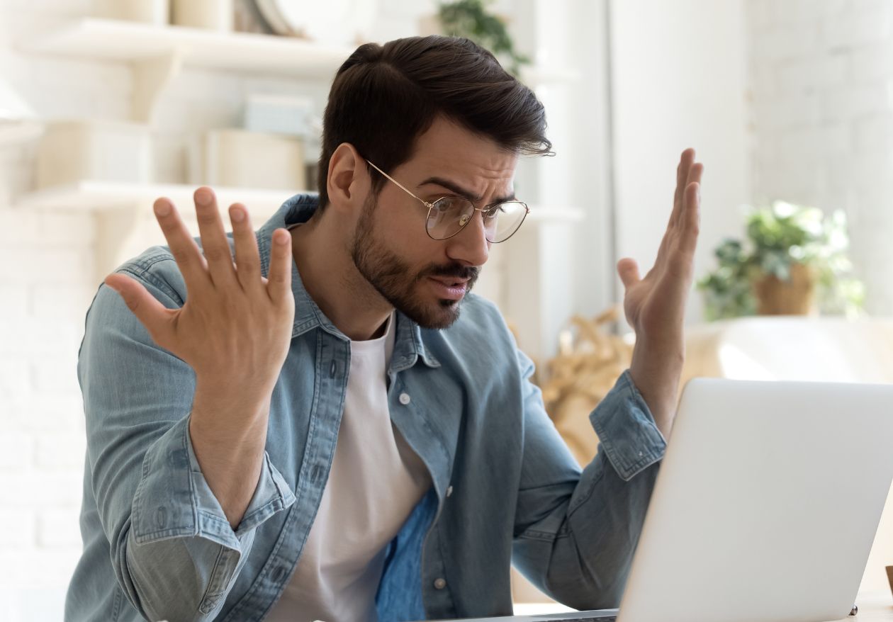 Mistake #5: Ignoring User Experience (UX) Design 